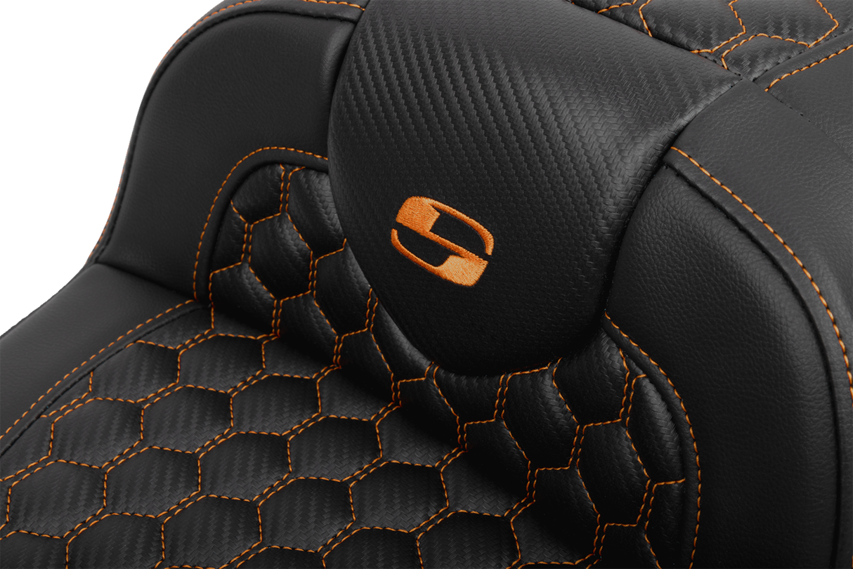 SADDLEMEN Roadsofa* Extended Reach Seat - with Backrest - Honeycomb - Orange Stitch - FLTR/FLHX '23-'24 823-07-190B3