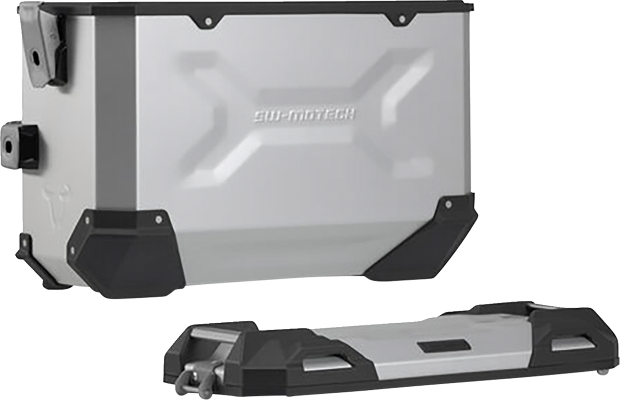SW-MOTECH TRAX ADV Aluminum Case System - Silver - Suzuki V-Strom 650 '16-'24 KFT.05.876.70101/S