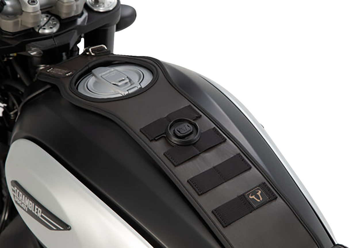 SW-MOTECH Legend Gear Tank Strap System - with LA2 Accessory Bag - BMW '14-'23 BC.TRS.07.512.50200
