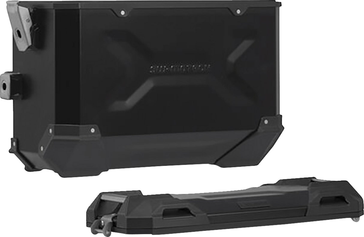 SW-MOTECH TRAX ADV Aluminum Case System - Black - Yamaha Super Tenere 1200 '12-'20 KFT.06.145.70001/B