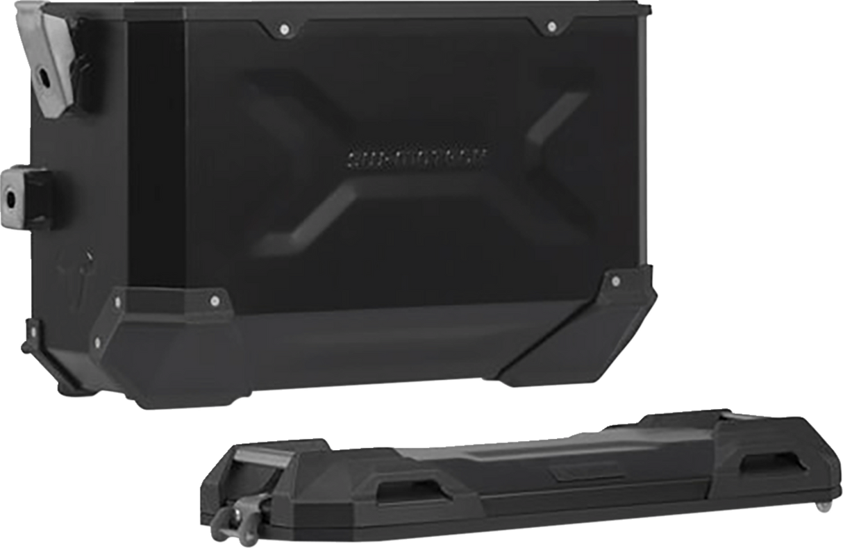 SW-MOTECH TRAX ADV Aluminum Case System - Black - Honda CB/CBR/NX 500 '13-'24 KFT.01.400.70101/B