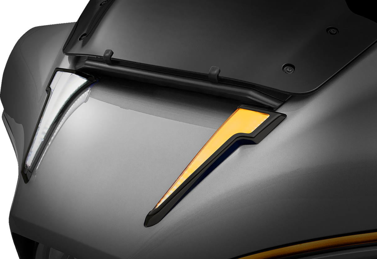 CIRO Quill™ Fairing Light - w/Turn Signal - Black - FLHX 12201