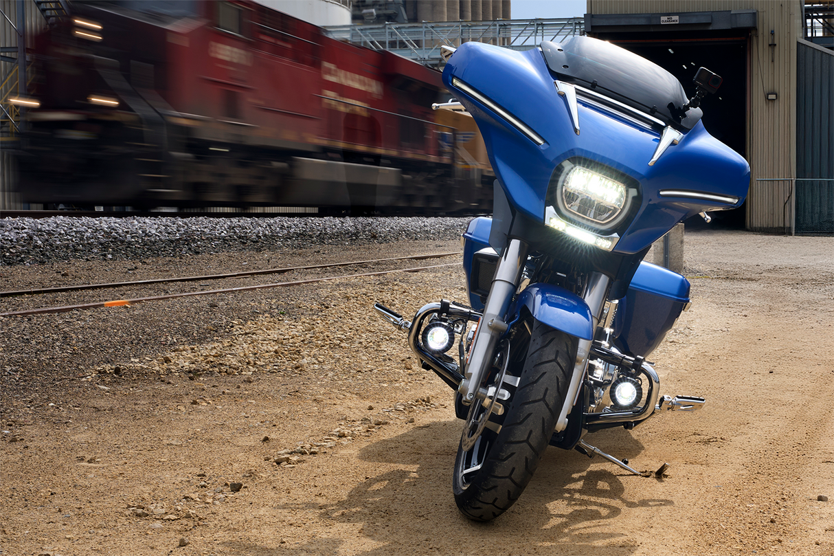 CIRO Quill™ Fairing Light - w/Turn Signal - Chrome - FLHX 12200