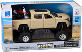 NEW RAY TOYS Toyota Tundra Off Road Pick Up w/ Honda Dirt Bike - 1:32 Scale - Tan/Red SS-54456
