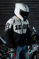 ICON Ultraflite™ Helmet - Solid