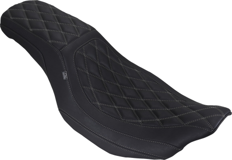 MUSTANG Low Squareback Seat - Double Diamond - Gun Metal Gray Stitch - FLH/FLT '23-'25 88514GM