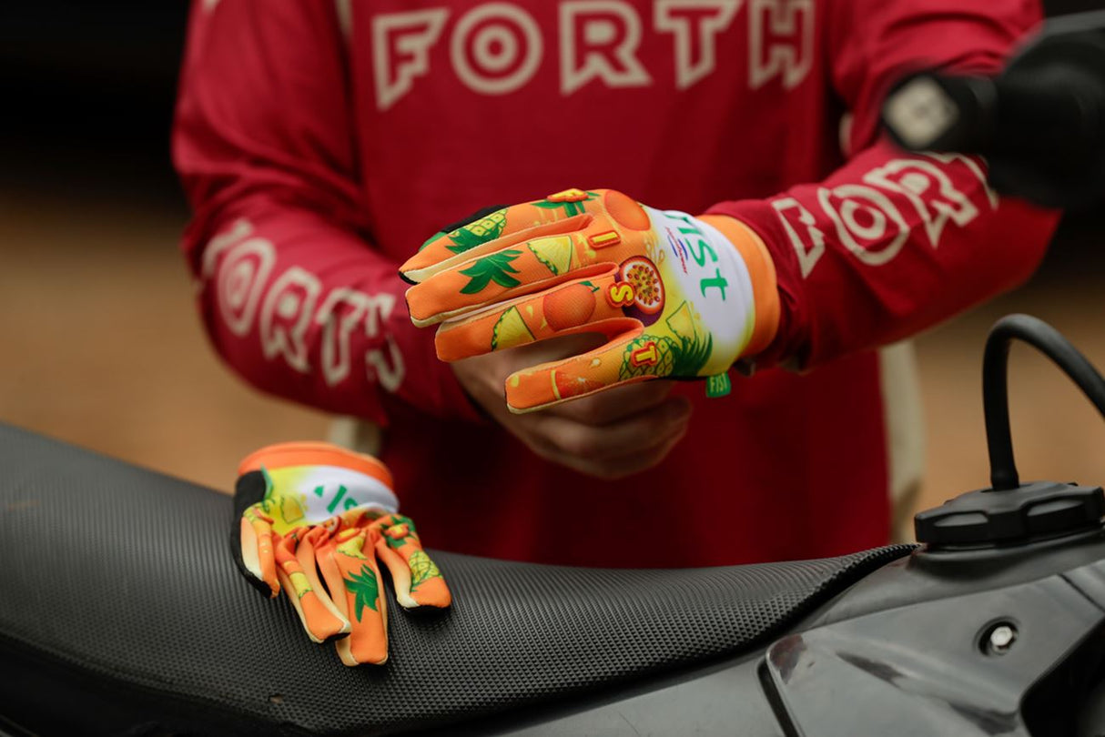 Fist - Strapped