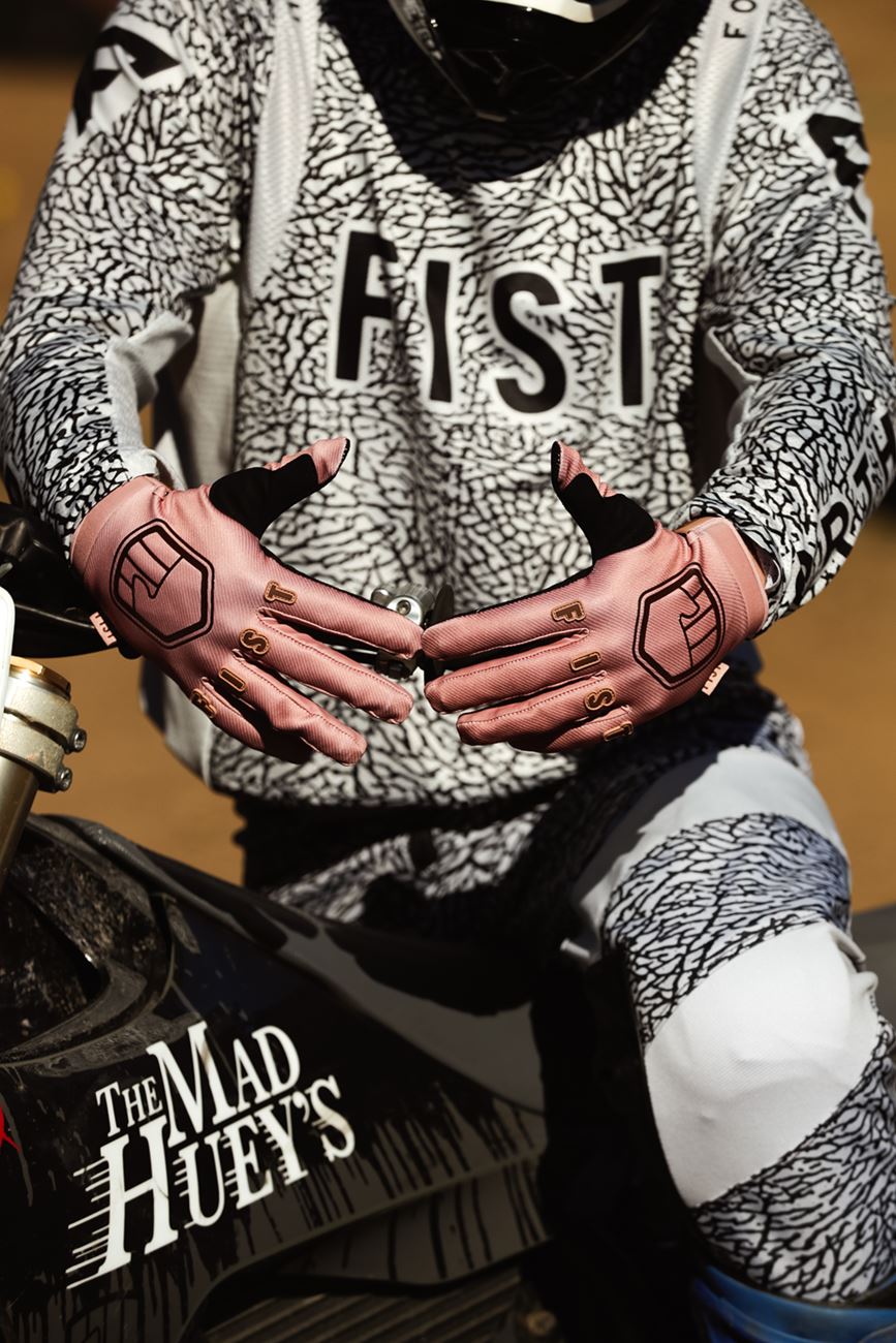 Fist - Strapped - Stocker