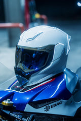 ICON Ultraflite™ Helmet - Solid