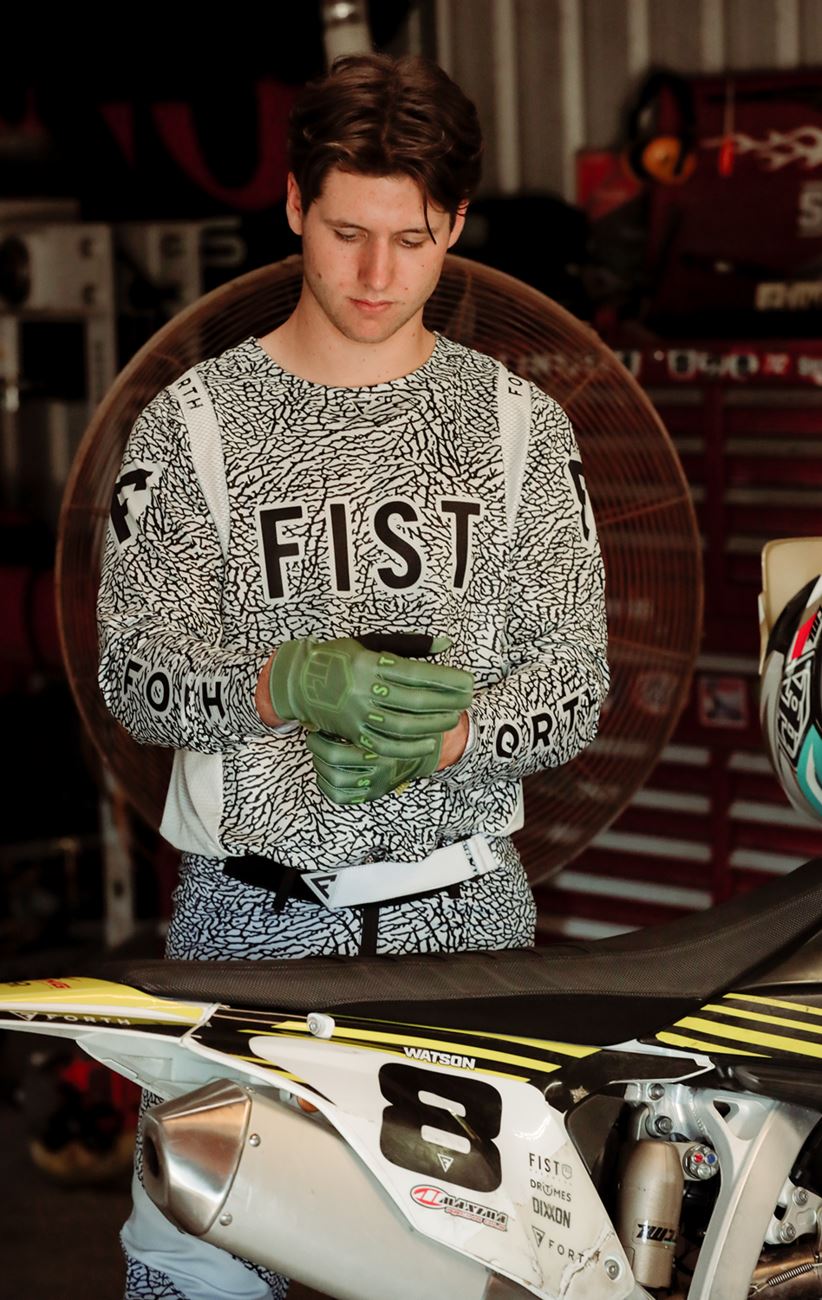 Fist - Strapped - Stocker