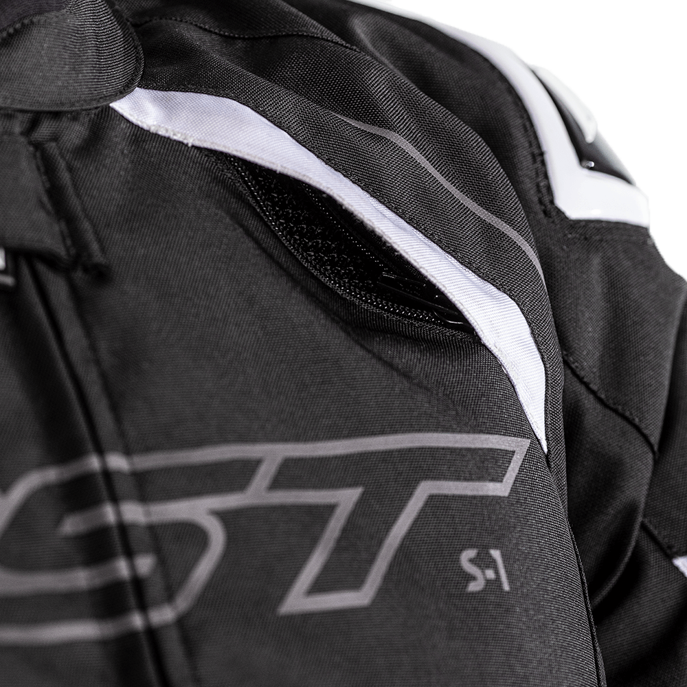 S1 Ce Jacket Black/Black/White Textile 4xl