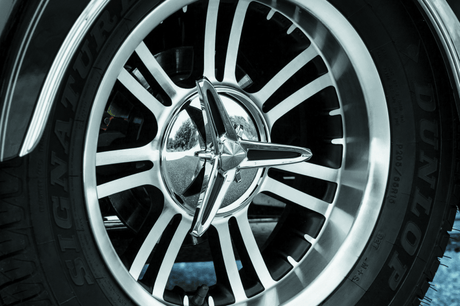 Kuryakyn Knock-Off Center Caps For Trikes Chrome - Cycle City Outdoors