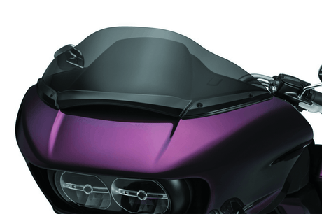 Kuryakyn Windshield Center Trim Gloss Black - Cycle City Outdoors