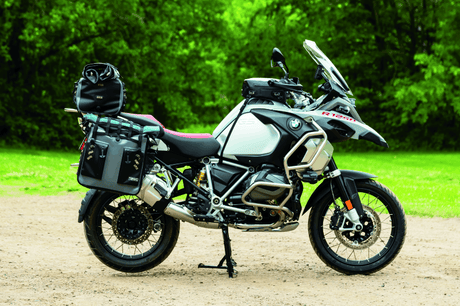 Kuryakyn Torke 7L Dry Tank Bag - Cycle City Outdoors