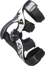 K8 2.0 Knee Brace Pr Carbon/Silver Lg - Cycle City Outdoors