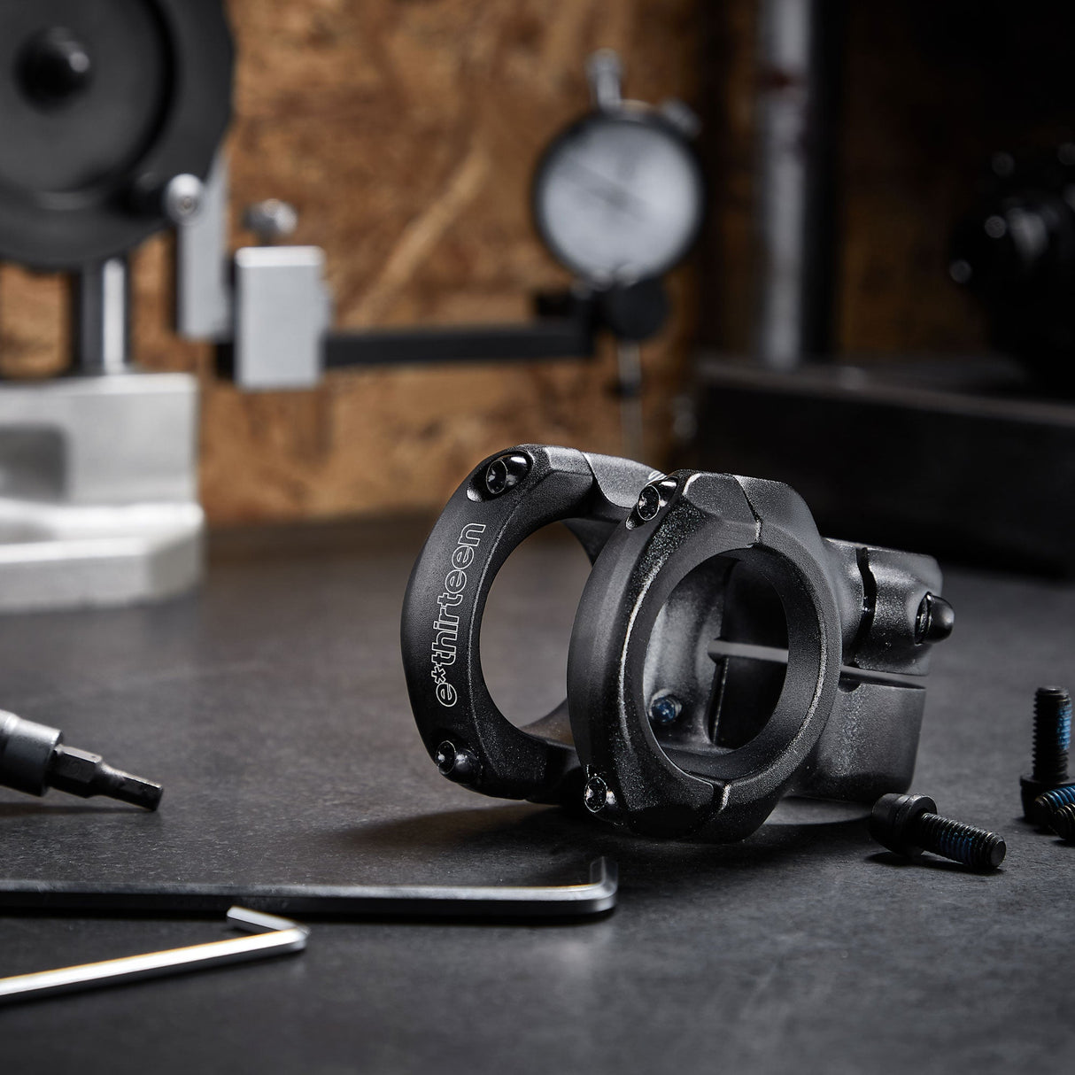 e*thirteen Base 35 Stem