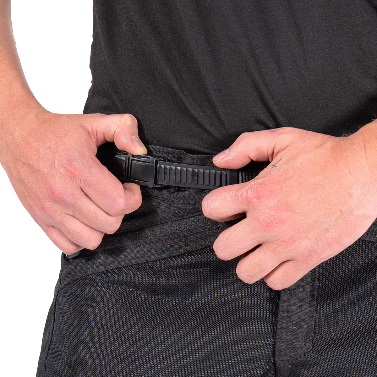 Leatt FlowTour 5.5 ADV Pants | Ventilated Motorcycle Pants