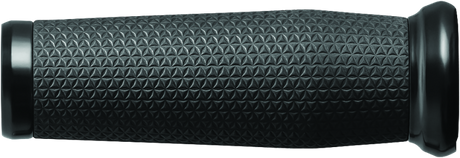 Kuryakyn Thresher Grips 14-17 Models Indian Black - Cycle City Outdoors