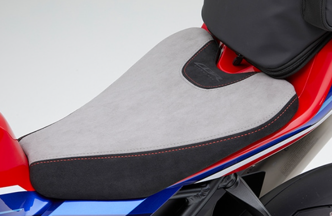 Honda Alcantara Main Seat – CBR1000RR-R Fireblade