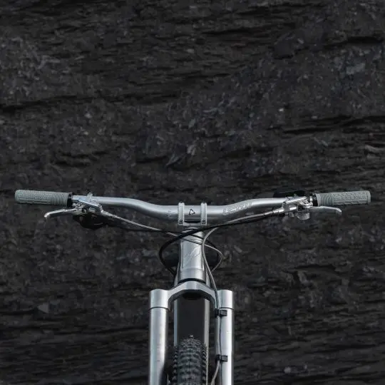 Leatt MTB Handlebar Kit Launch Control 6.0 35mm Hi Rise Silver