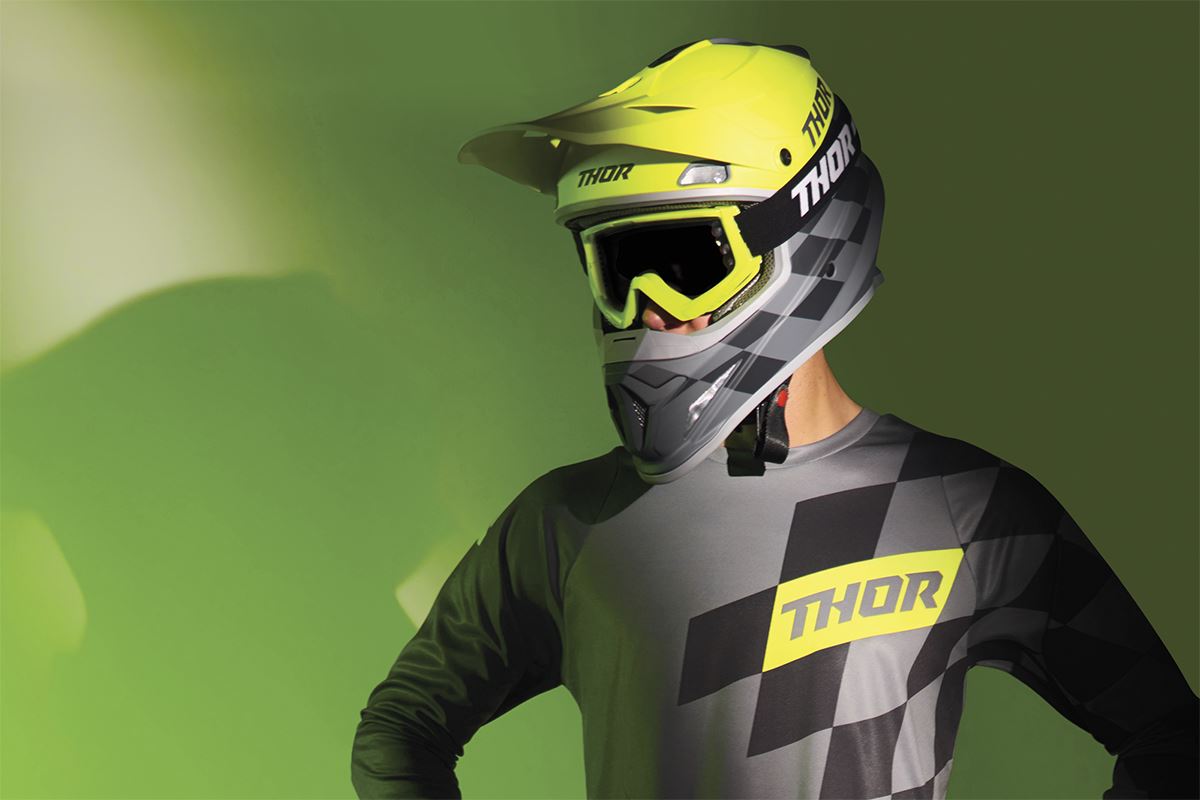 Thor Combat Goggles Racer - Cycle City Outdoors